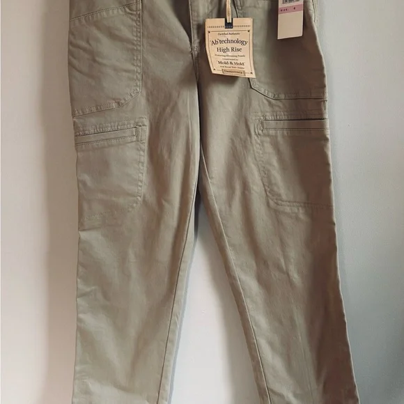 Woman’s New Democracy Cargo Pants - Picture 7 of 8